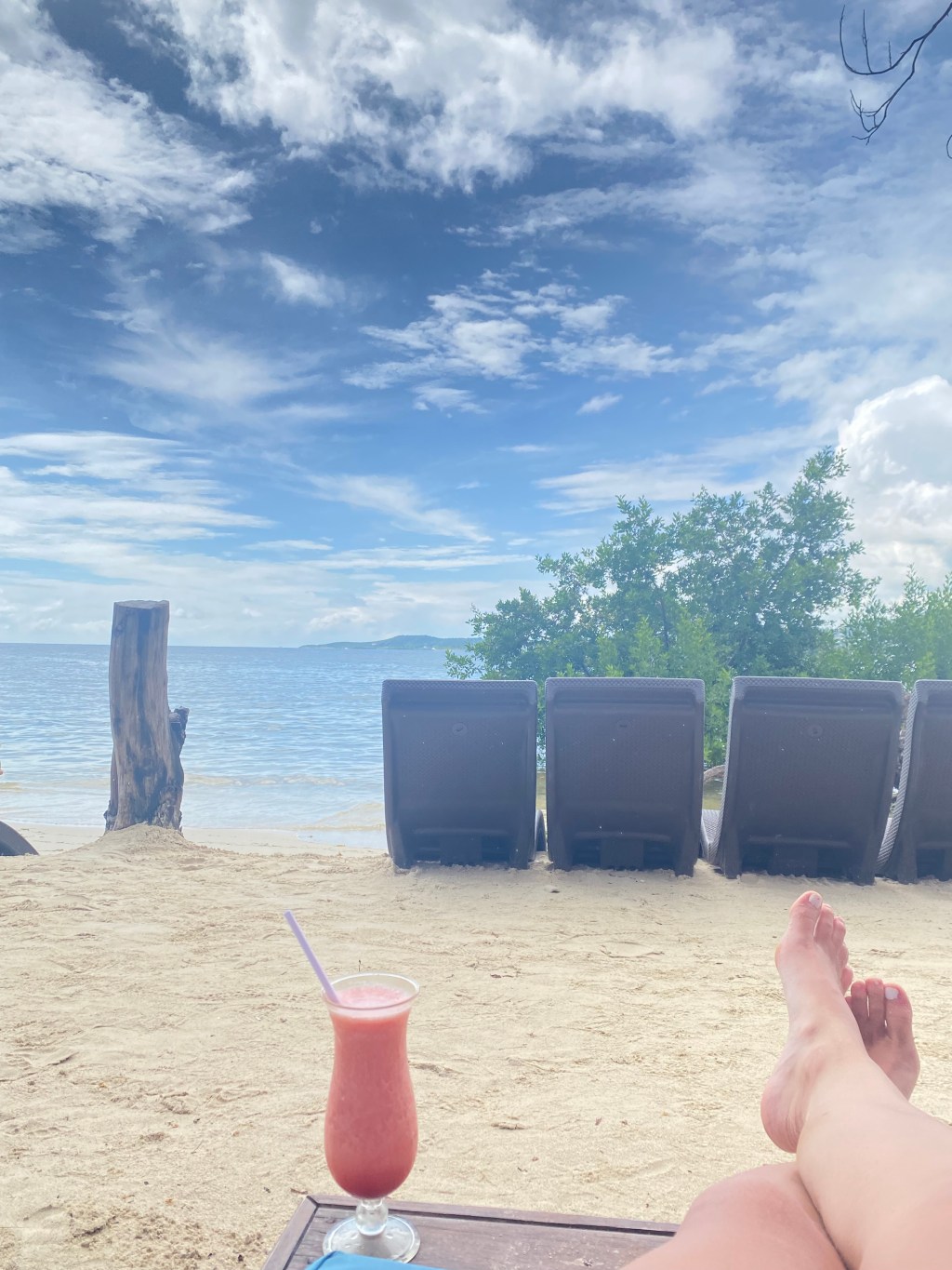 A Perfect Day in Roatán, Honduras: Snorkeling, Hydrobikes & Island&nbsp;Bliss